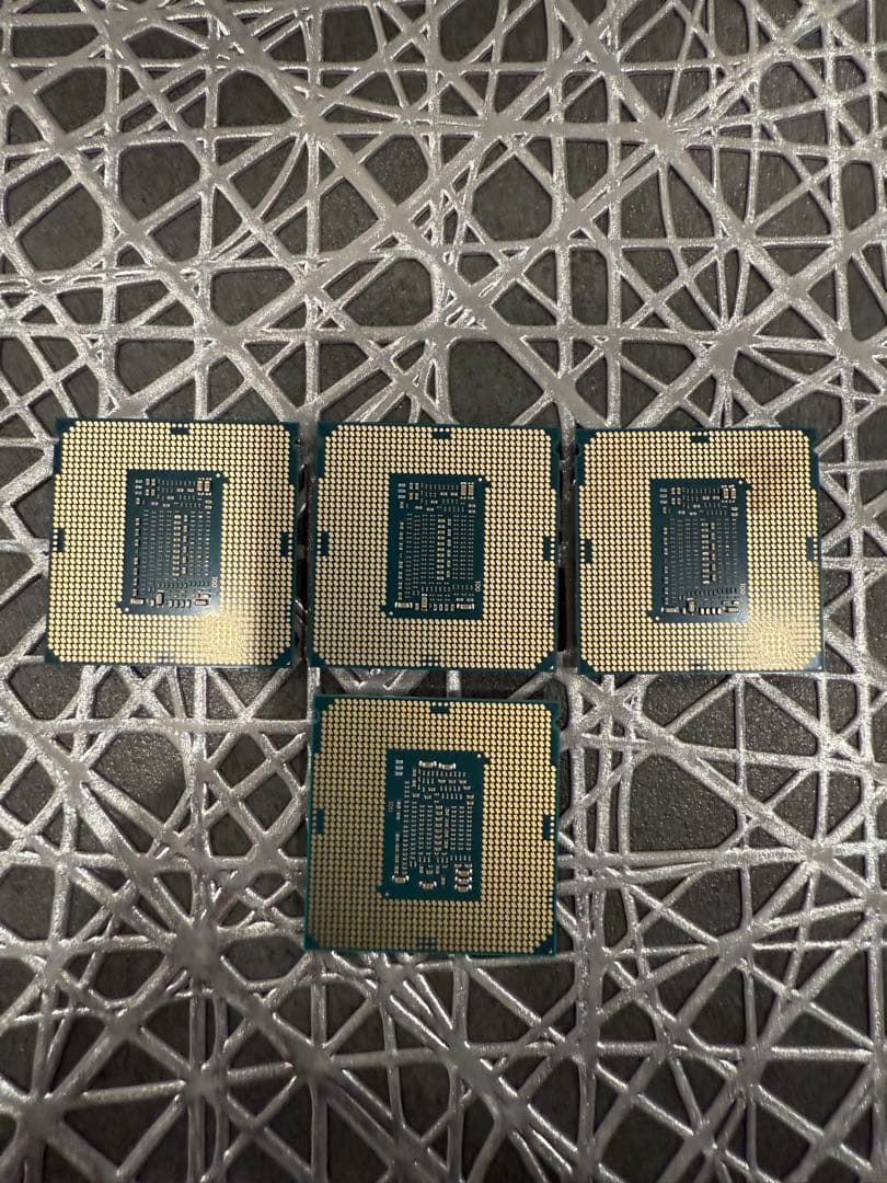 Intel core i7 8700×3、i5 7500