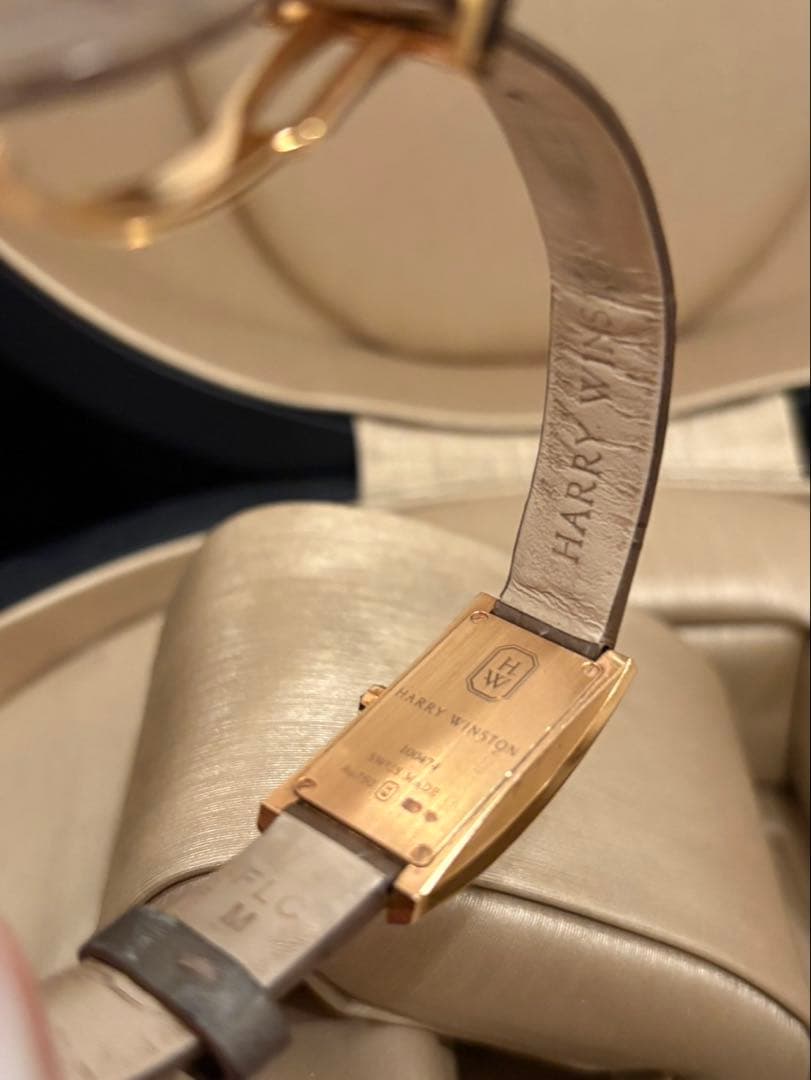 HARRY WINSTON ダイヤモンド装飾 腕時計