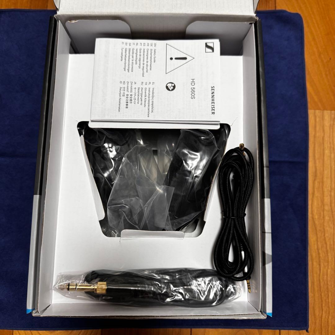 ゼンハイザー ヘッドホン HD560S＋ 4.4mmバランスケーブル