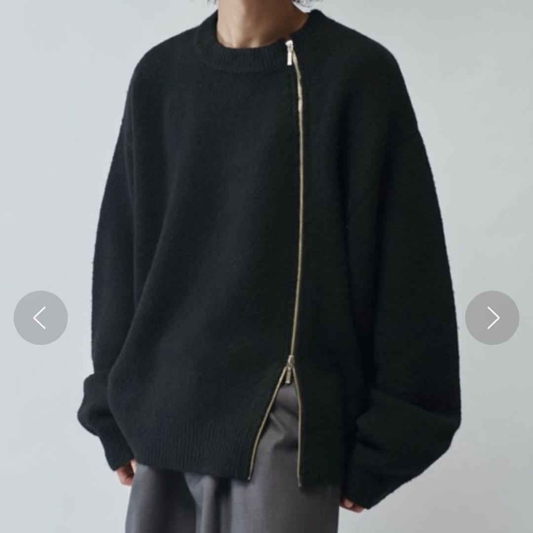 Lui's ツイストZIPデザインオーバーサイズクルーネックニット