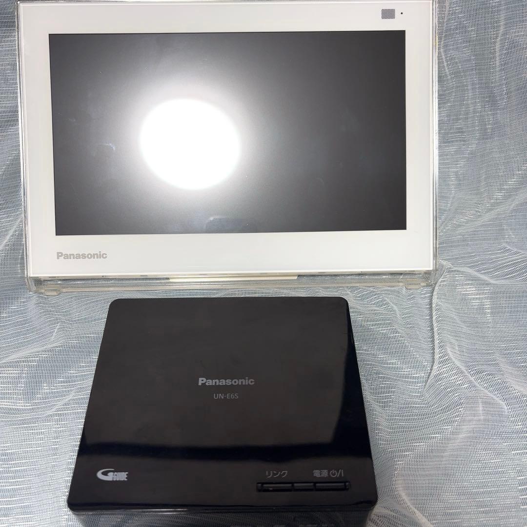 Panasonic ポータブルテレビ プライベートビエラ UN-10E6-w
