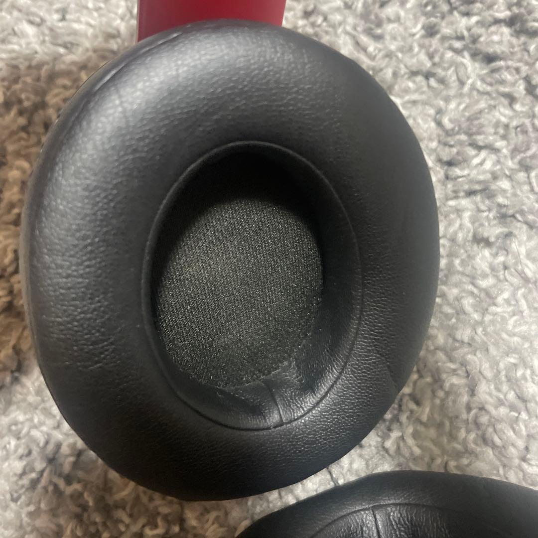 Beats ワイヤレスヘッドホン ブラック/レッド