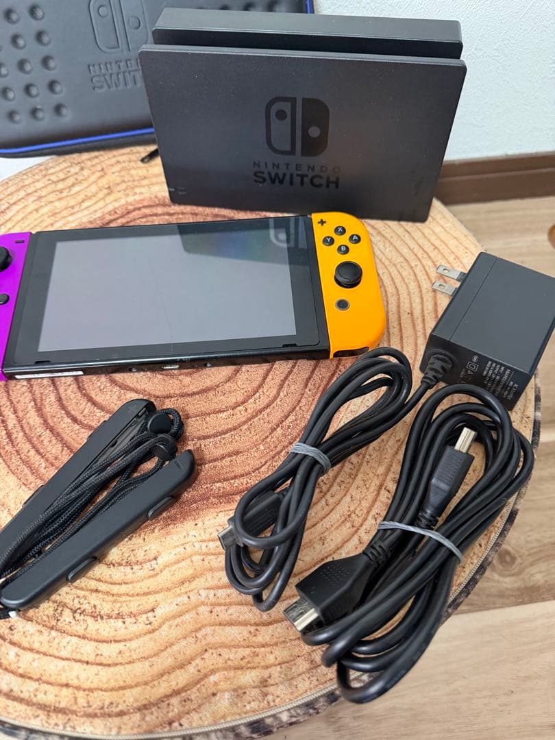 Nintendo Switch ニンテンドースイッチ本体　PPL/YEL箱無し