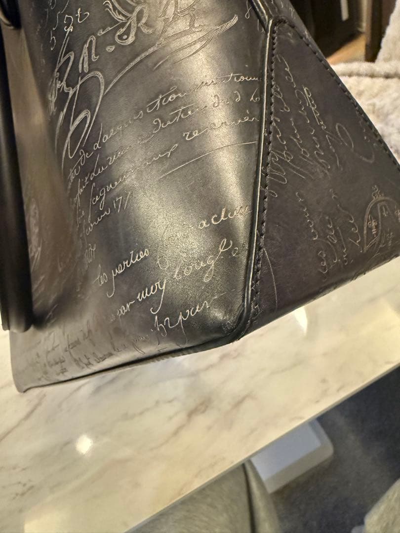 たかひろっちBerluti ブラックレザー トートバッグ