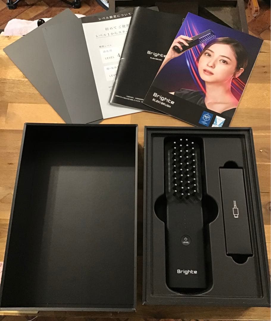 【正規品】Brighte ELEKI BRUSH 美顔器 エレキブラシ 佐々木希