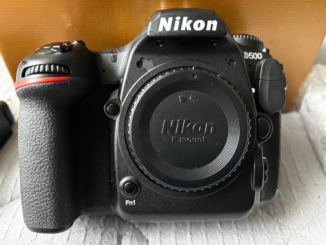 Nikon D500 デジタル一眼レフカメラ