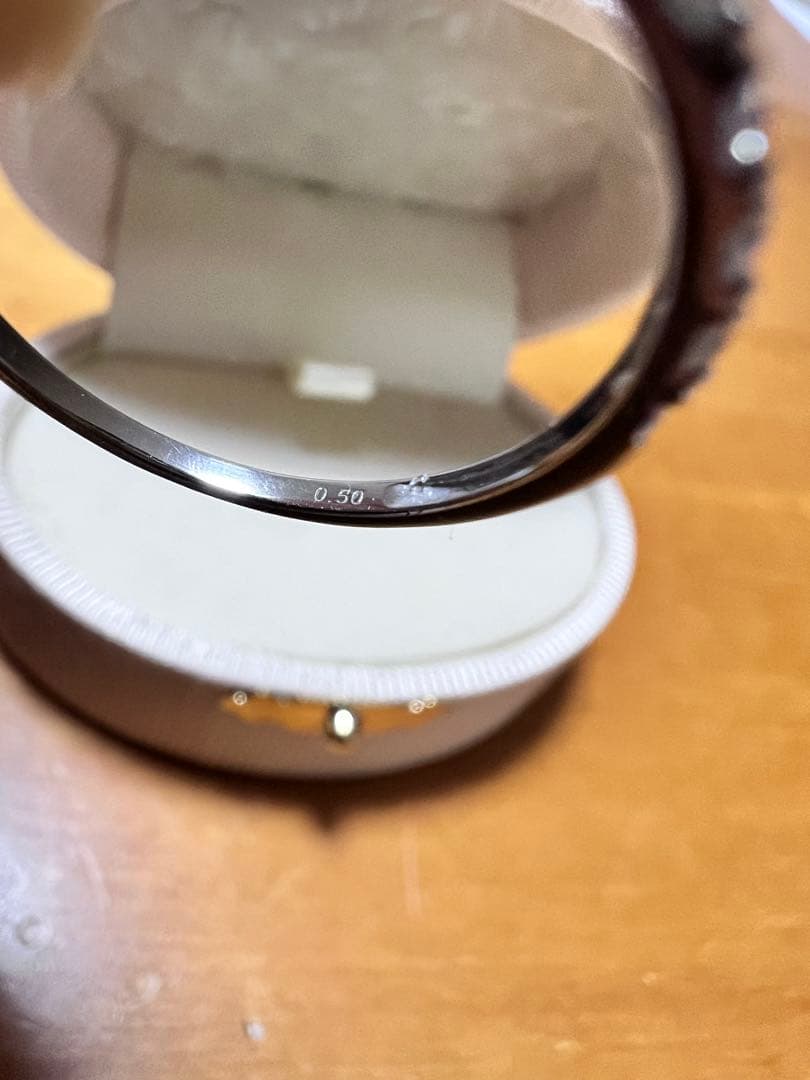 0.5ct ハーフエタニティ　pt950 14号