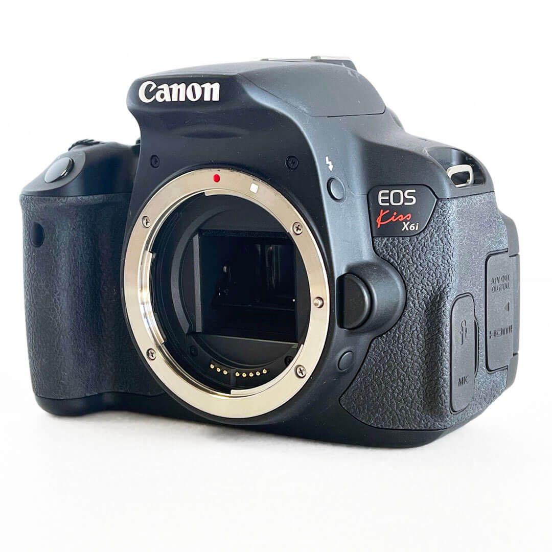 EOS Kiss X6i 18-135mmレンズキット ＋ バッテリーパックx3