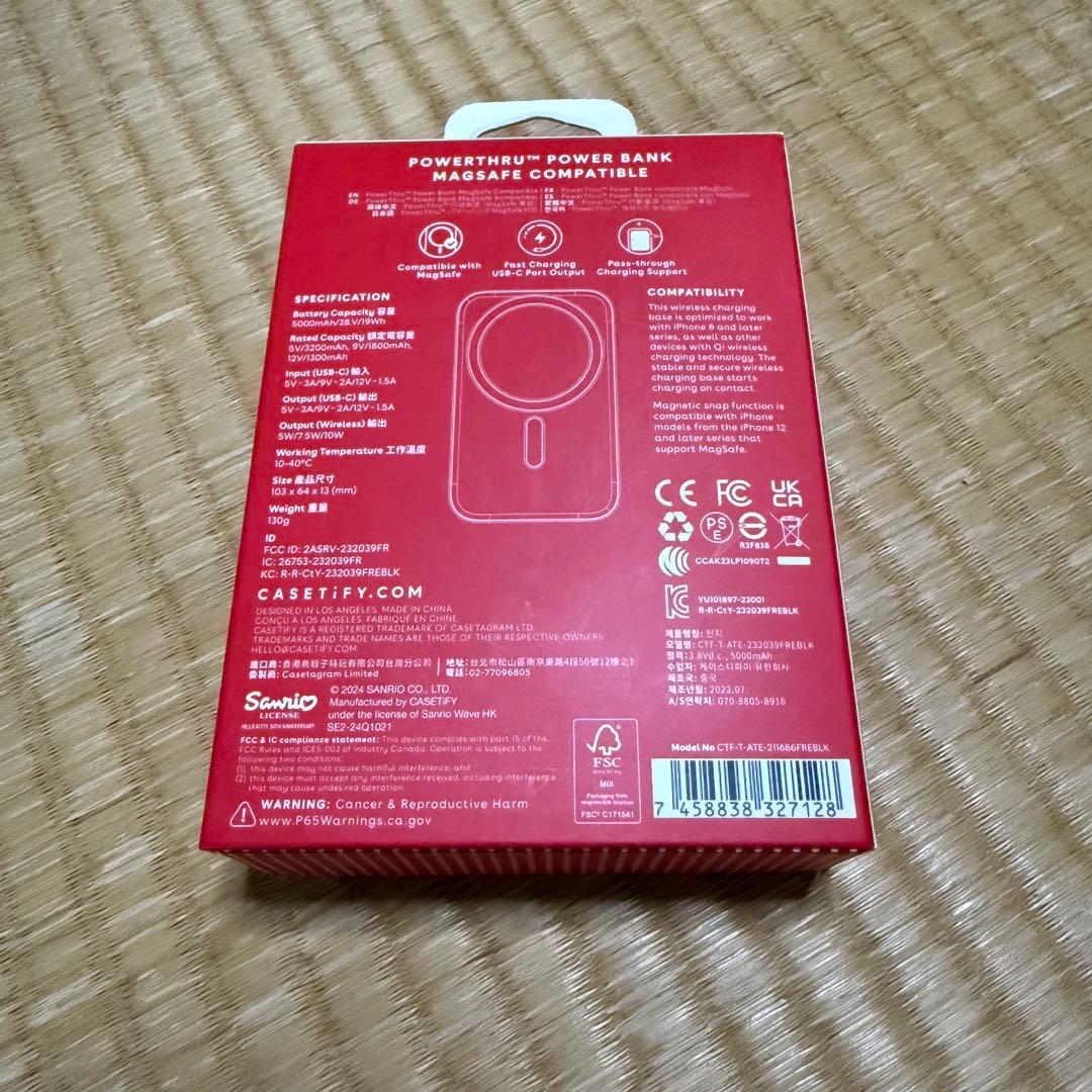 スマホアクセサリー casetify HelloKitty PowerThru Power Bank