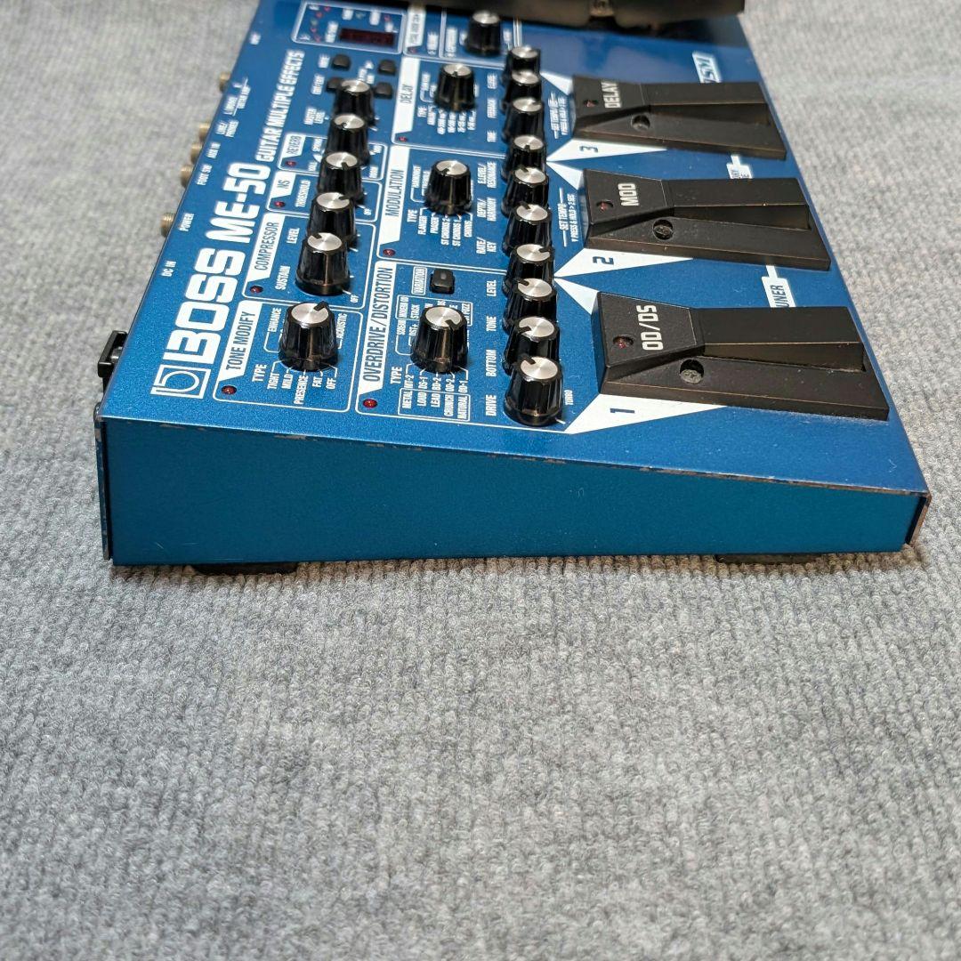 BOSS ME-50 マルチエフェクター 通電確認済 本体＋互換AC付