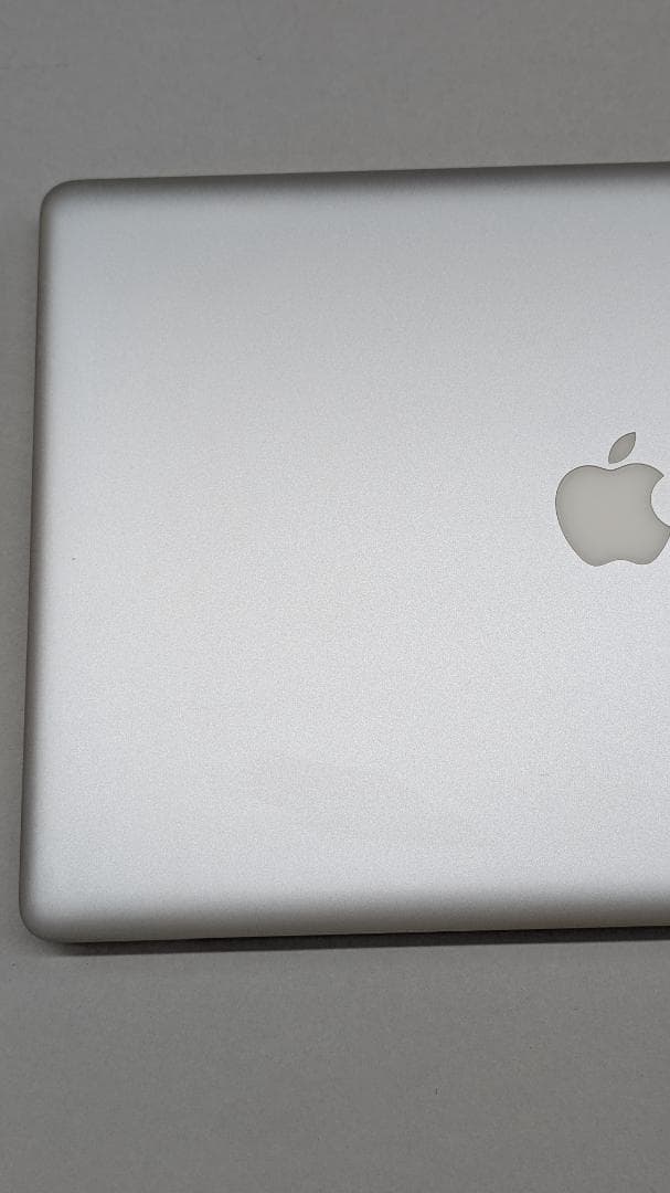 MacBook Pro 17インチ　DVDドライブ、ハードディスク無し　中古品