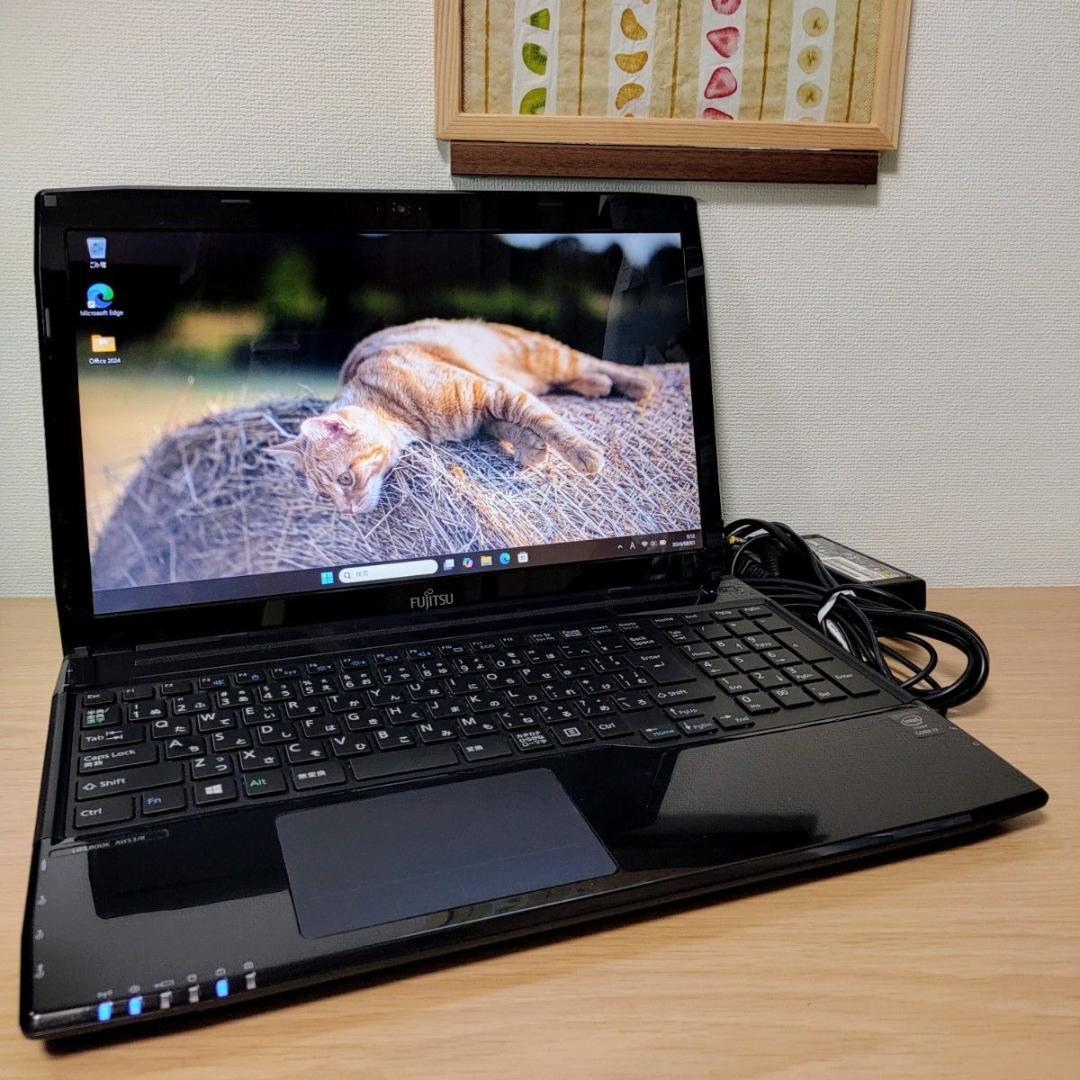 FUJITSU LIFEBOOK Corei7 メモリ8GB SSD128GB