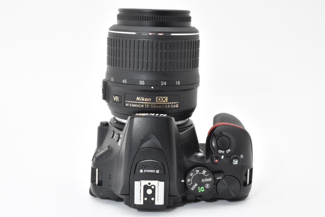 Nikon ニコン D5600 18-55VRレンズキット