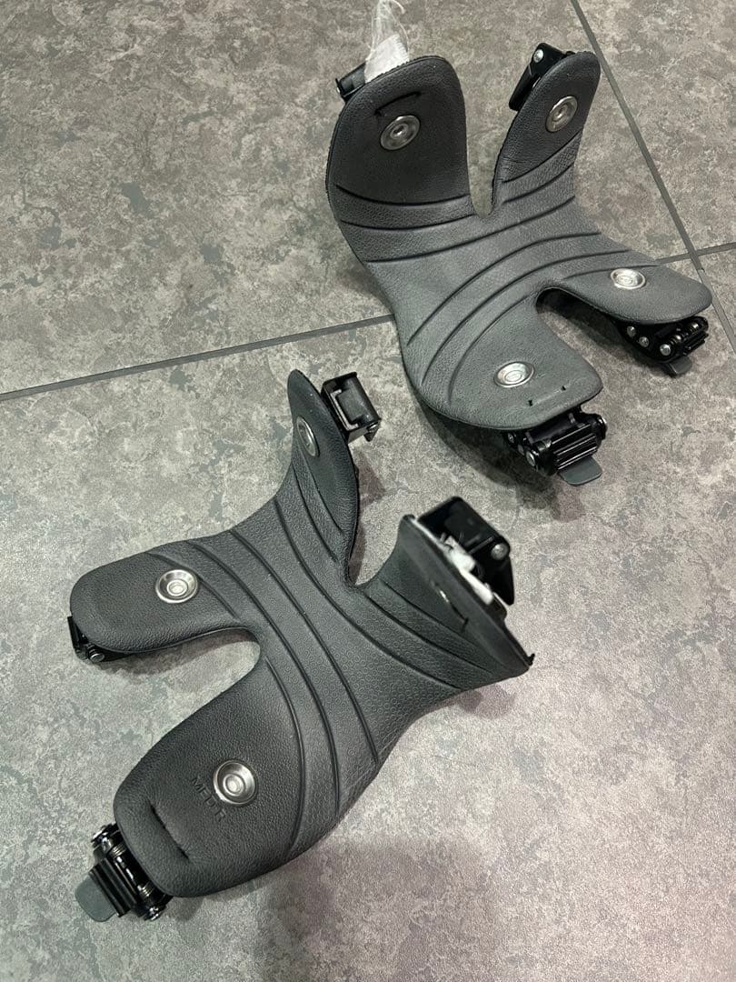 【送料込】 Flow Quattro ビンディング Mサイズ 中古品