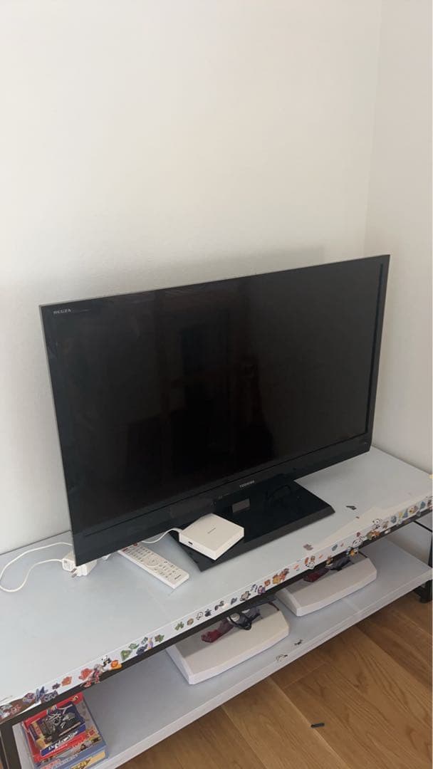TOSHIBA 液晶テレビ　テレビ台　docomoテレビターミナル　3点セット