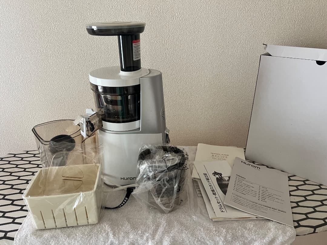Hurom 低速ジューサー ホワイト