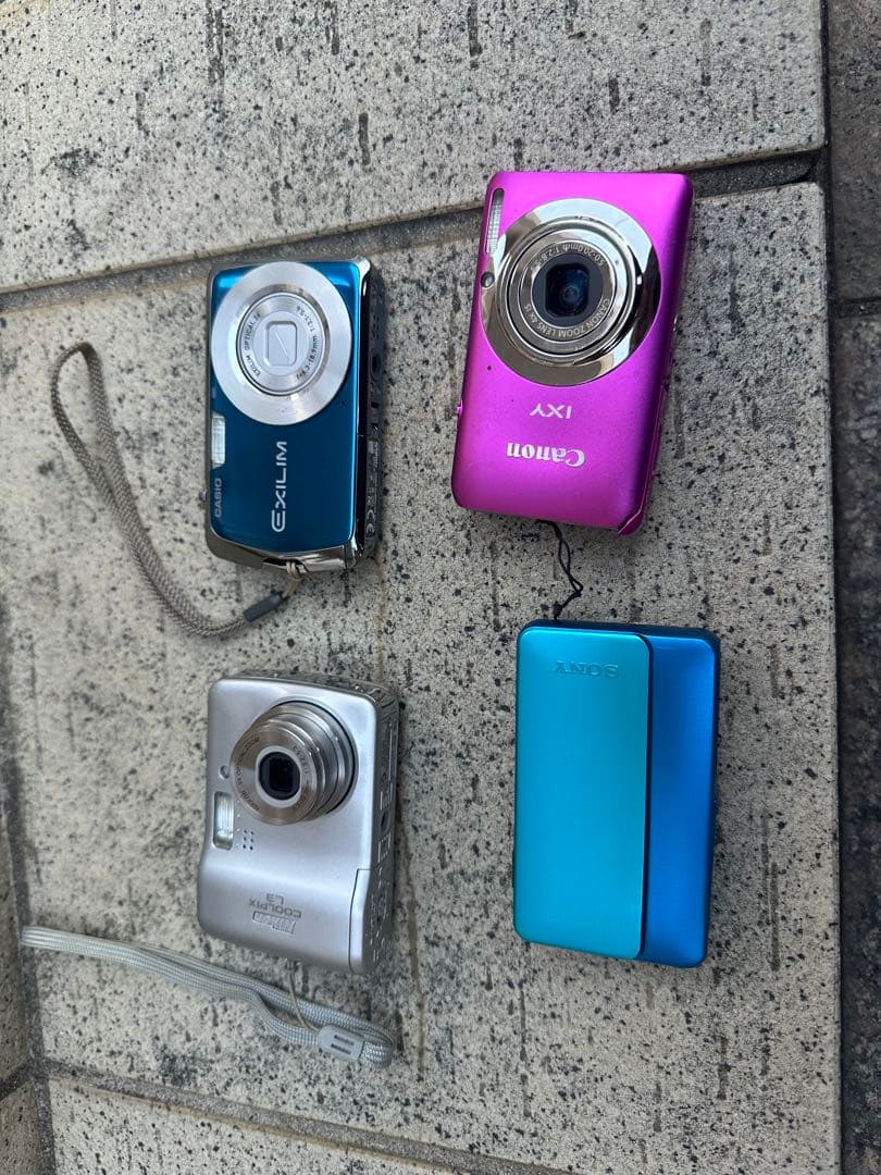 デジタルカメラ 4台セット