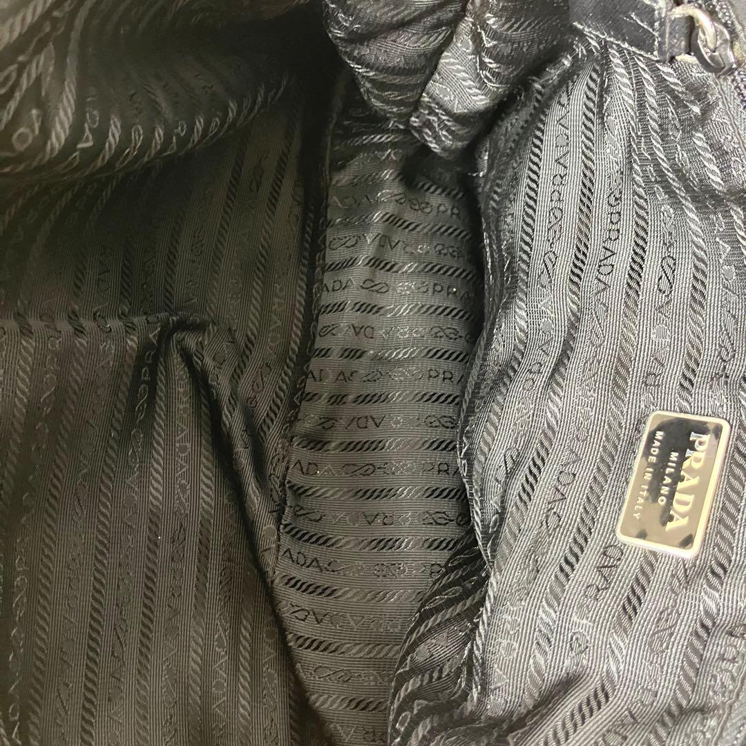 プラダ✨三角ロゴ 大容量 A4 2層式 メッセンジャーバッグ ショルダー 黒