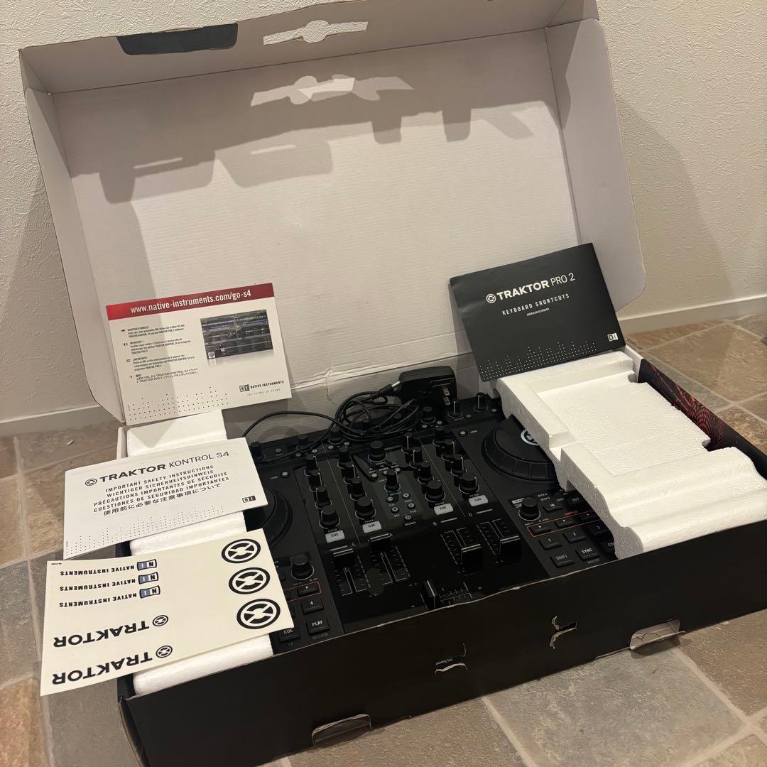 【美品】 NI TRAKTOR KONTROL S4 DJコントローラー
