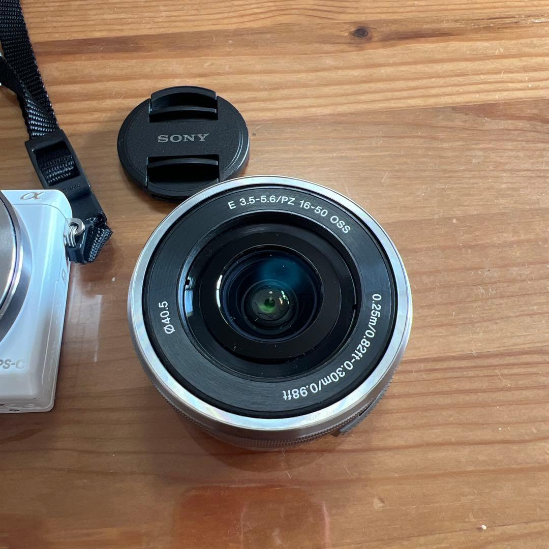 SONYデジタルカメラ　NEX-5 デジカメ