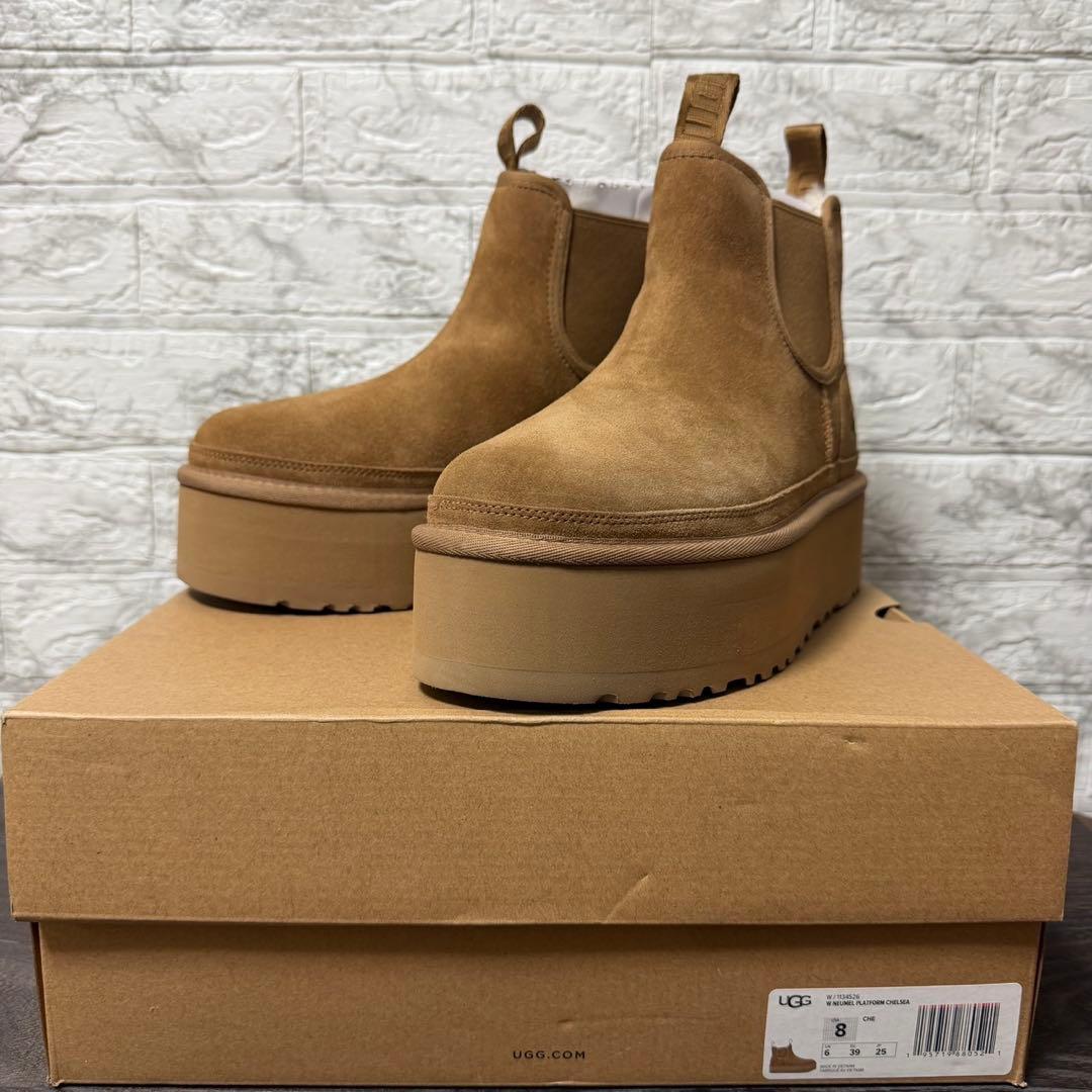 UGG ニューメル プラットフォーム チェルシー 25cm チェスナット