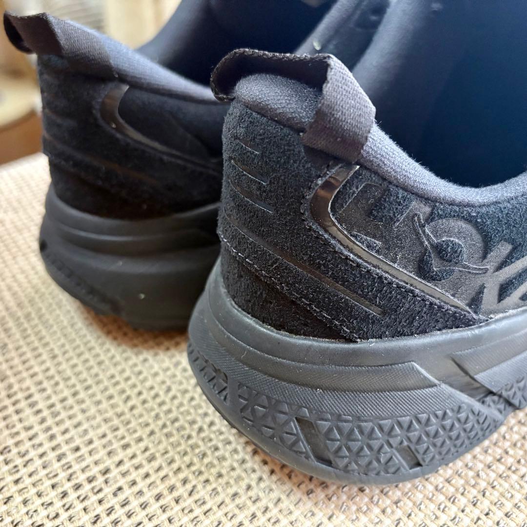 靴 HOKA ONE ONE CLIFTON SUEDE black