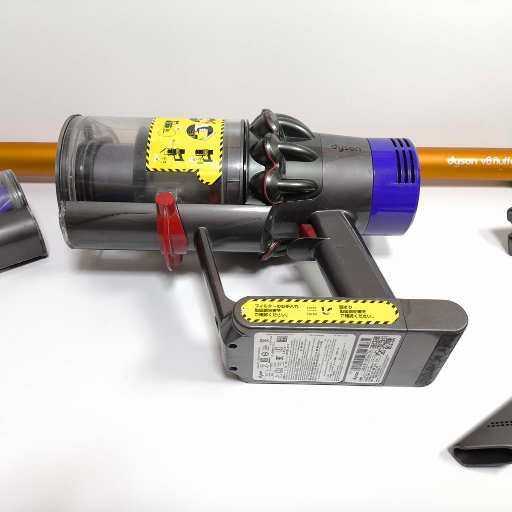40分動作　ダイソン V10 SV12 サイクロン掃除機 本体と付属品 No18