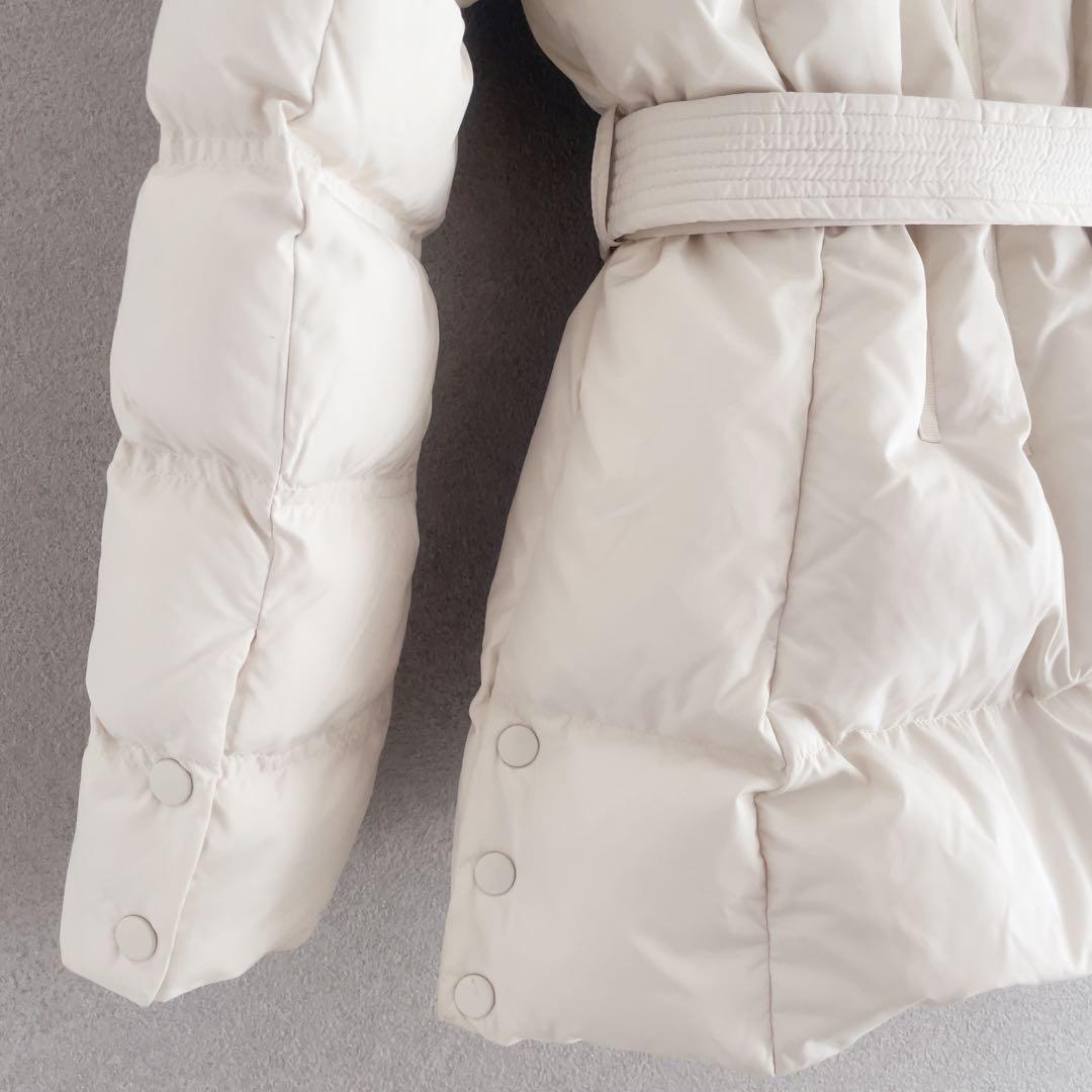 【美品】DHOLICファーフード&ベルト付ダウンジャケットSホワイト