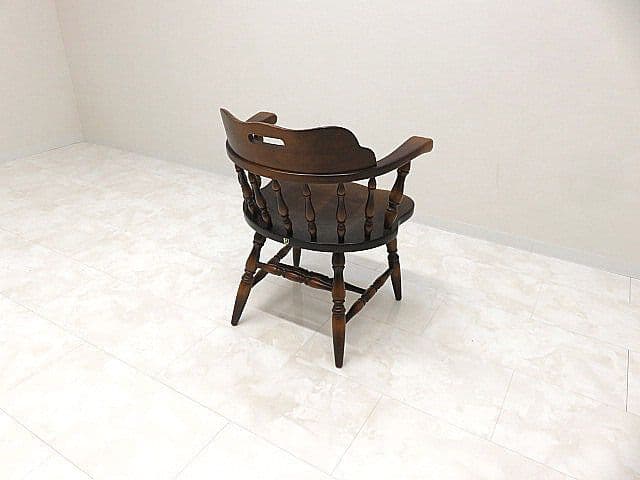 飛騨産業/キツツキ　「穂高」楢無垢材ウィンザーチェア　　　　アームチェア