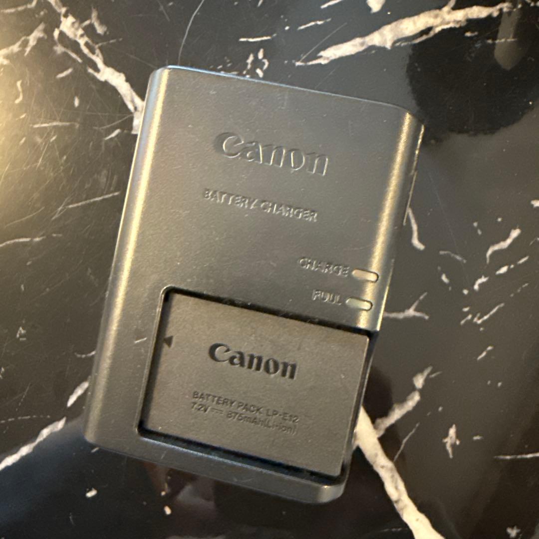 Canon EOS M10 ミラーレスカメラセット