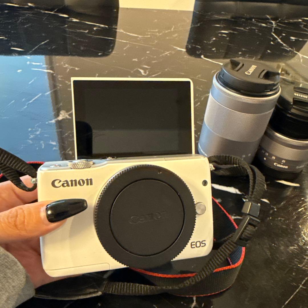Canon EOS M10 ミラーレスカメラセット