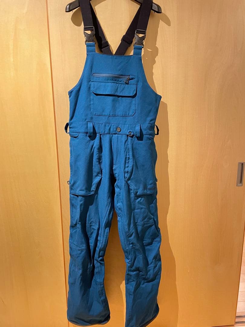 ボルコムビブパンツ&グローブセット！！VOLCOM