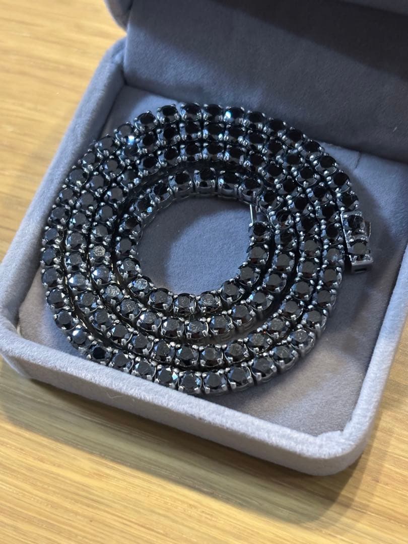 未使用品！ブラックモアッサナイトダイヤモンドネックレス！証明書付き