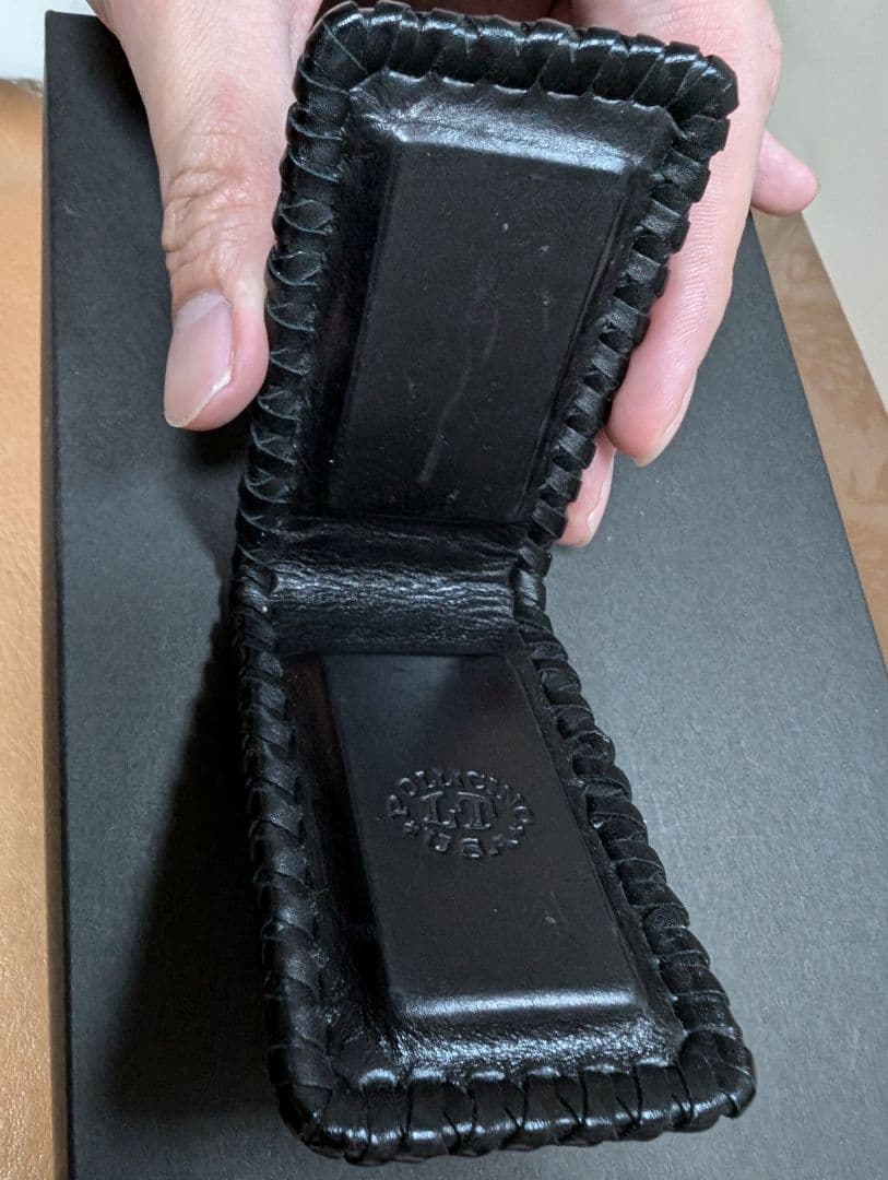 レザーズ&トレジャーズ　BHC　マネークリップ