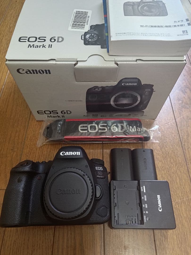 Canon EOS 6D Mark II 本体