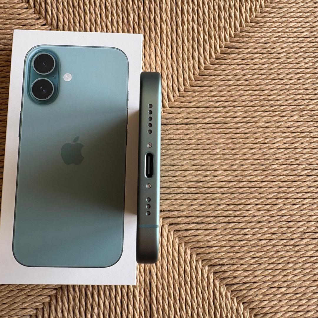 Apple iPhone16 256GB ティール 99%