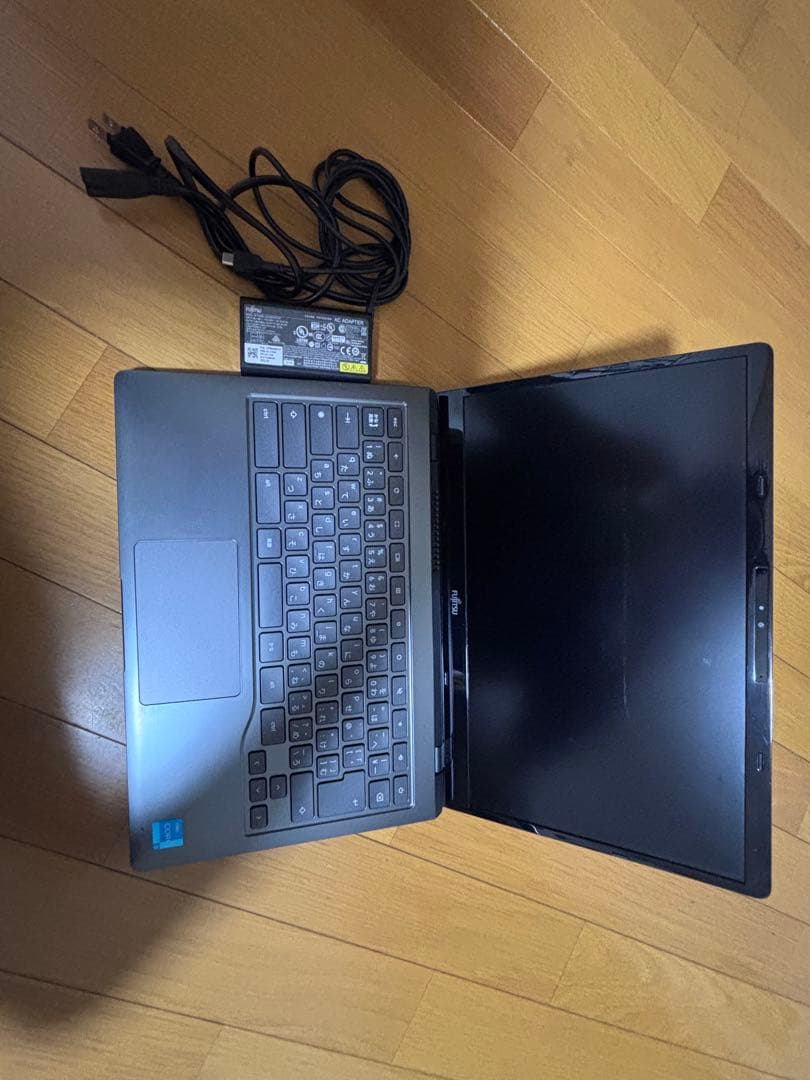 Chromebook 富士通 日本語キーボード ACアダプター付き 中古