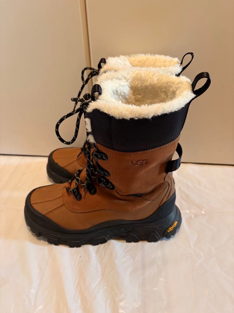 UGG Extreme ブラウンブーツ