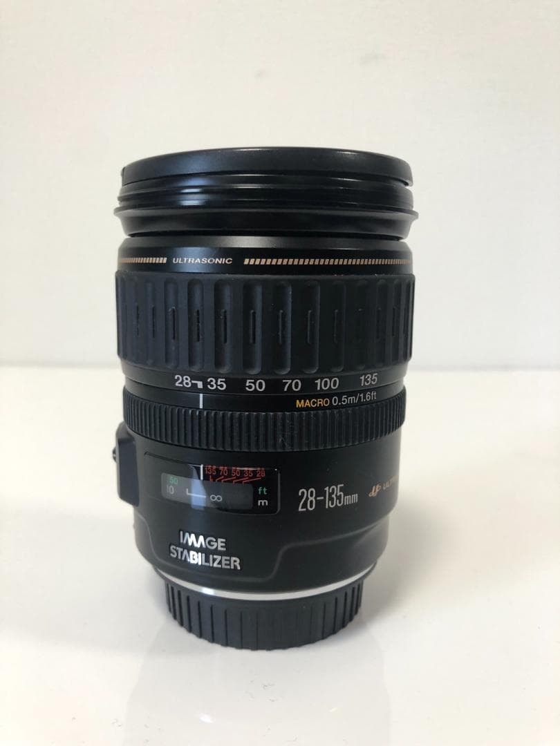 CANON EF 28-135mm f/3.5-5.6 IS ズームレンズ