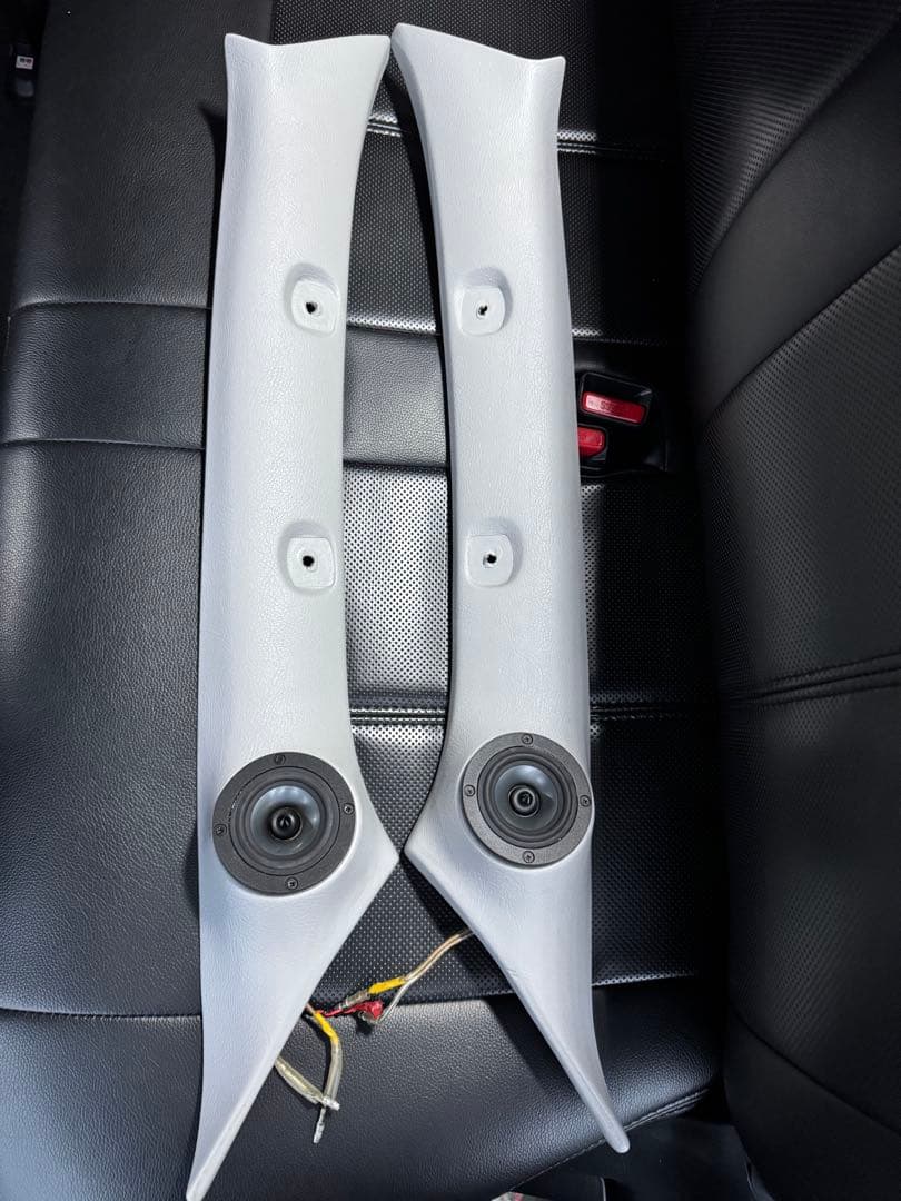 200系ハイエース　Aピラースピーカー　aピラースピーカー　DCワッツ