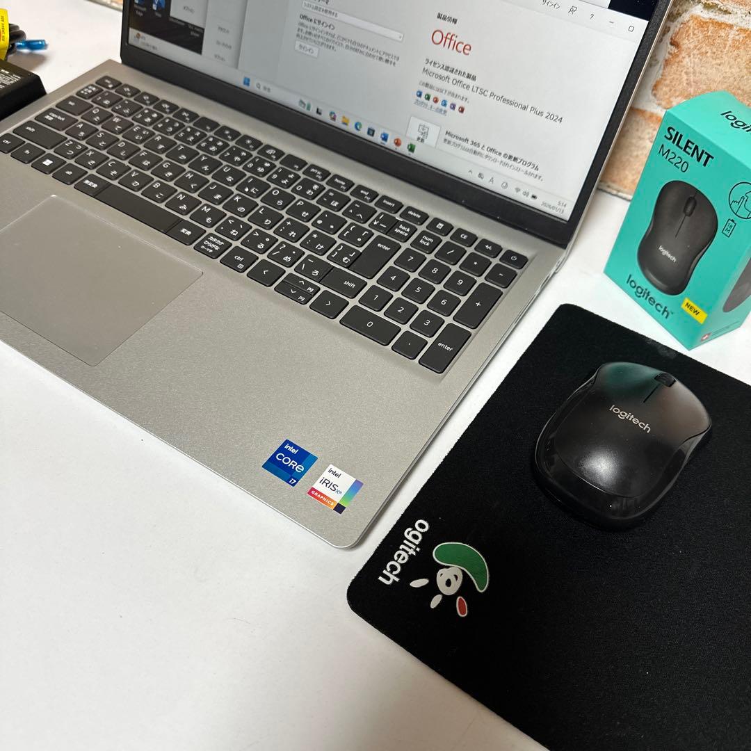 美品DELLノート PC Core i7 SSD 360GB メモリ16GB