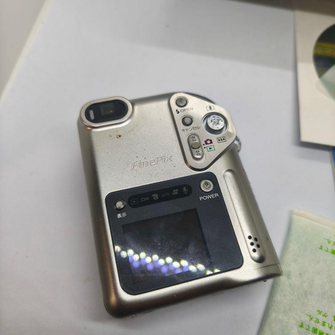 フジフィルム　Finepix　F601