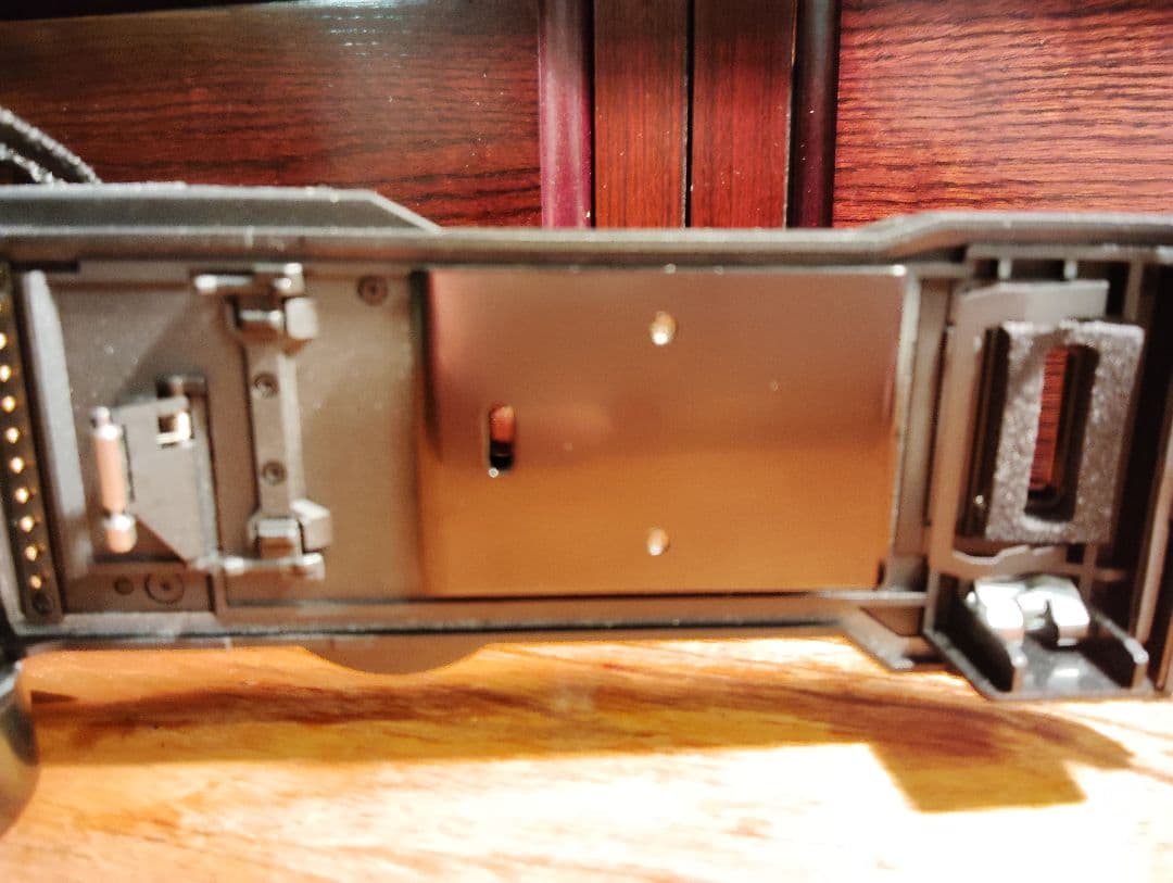 Canon EOS-1Ｖ フィルム一眼レフカメラ