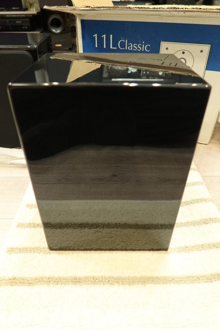 QUAD 11L Classic Signature ピアノブラック ☆ 美品！