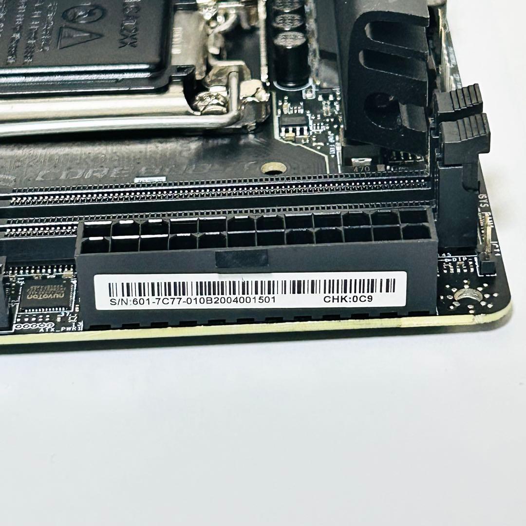 MSi LGA1200 ハイエンドマザーボード MEG Z490i UNIFY