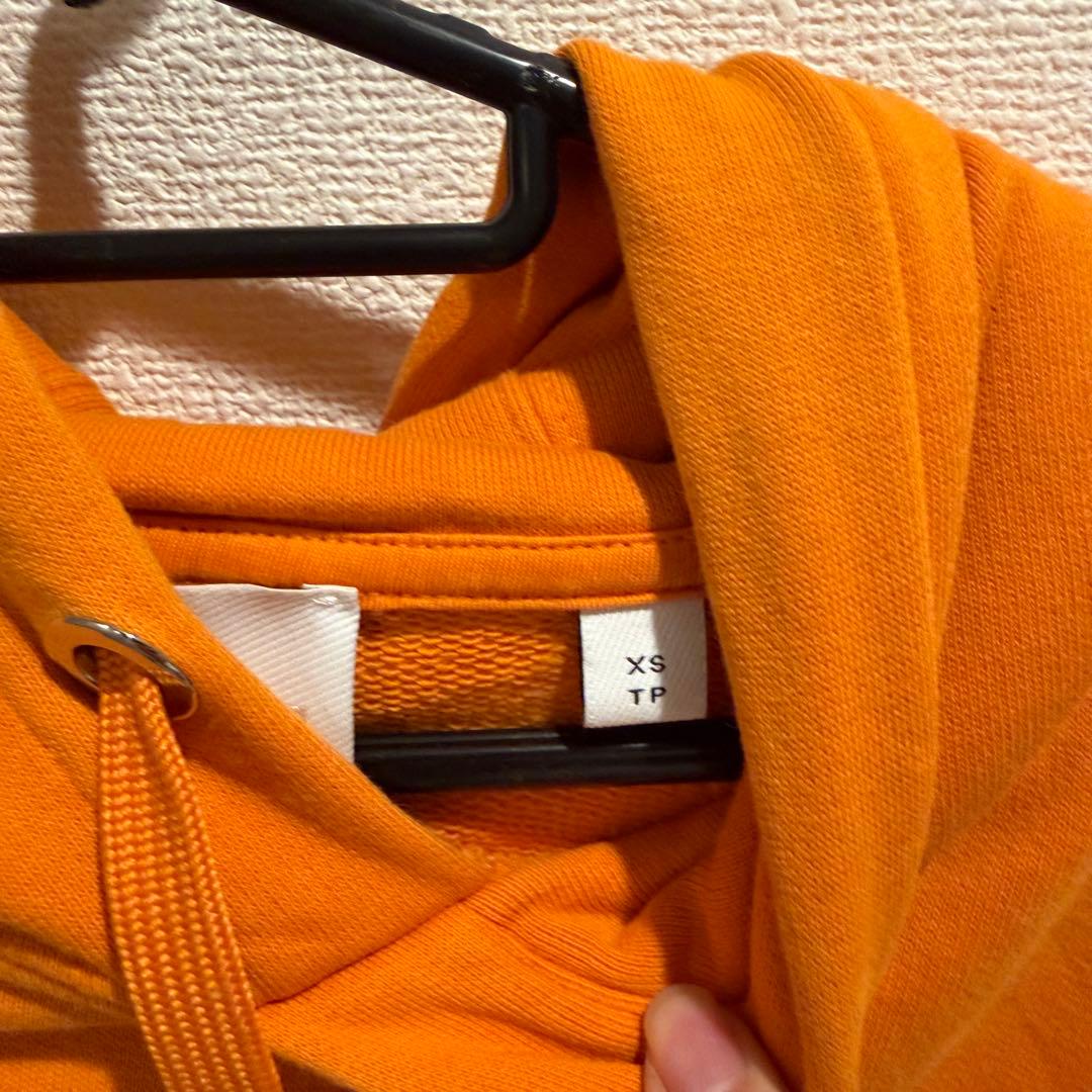 Burberry オレンジ フード付きパーカー XSサイズ