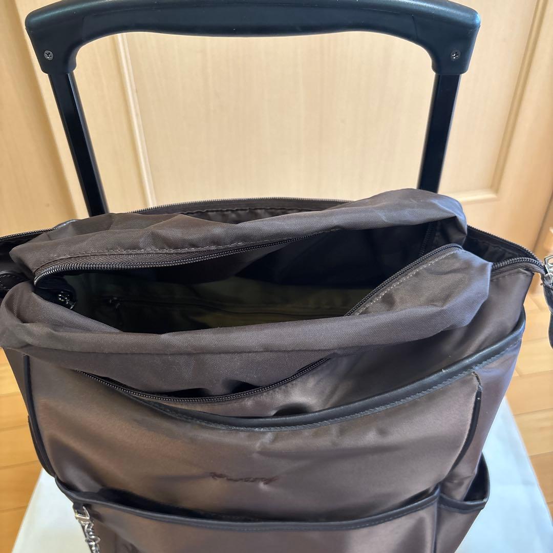 スワニー　キャリーバッグ　椅子付