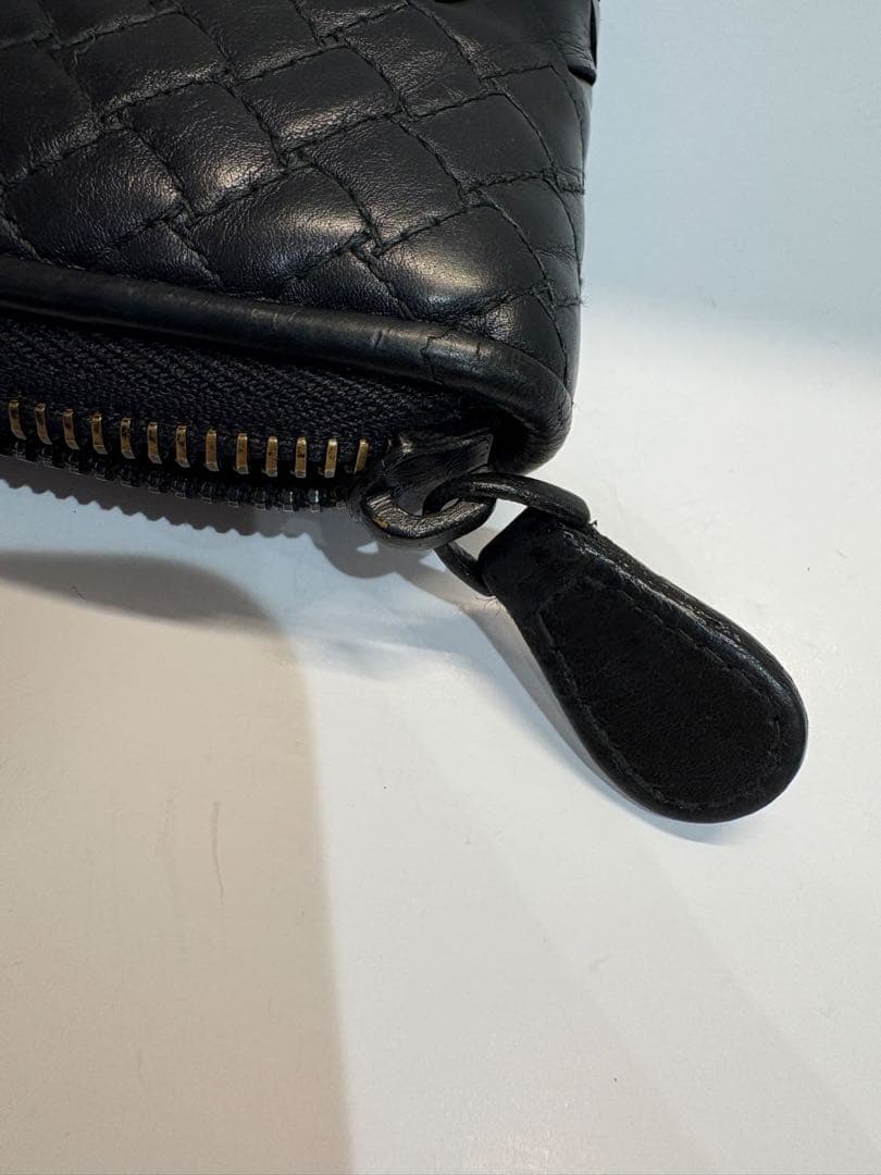 BOTTEGA VENETA イントレチャート　長財布