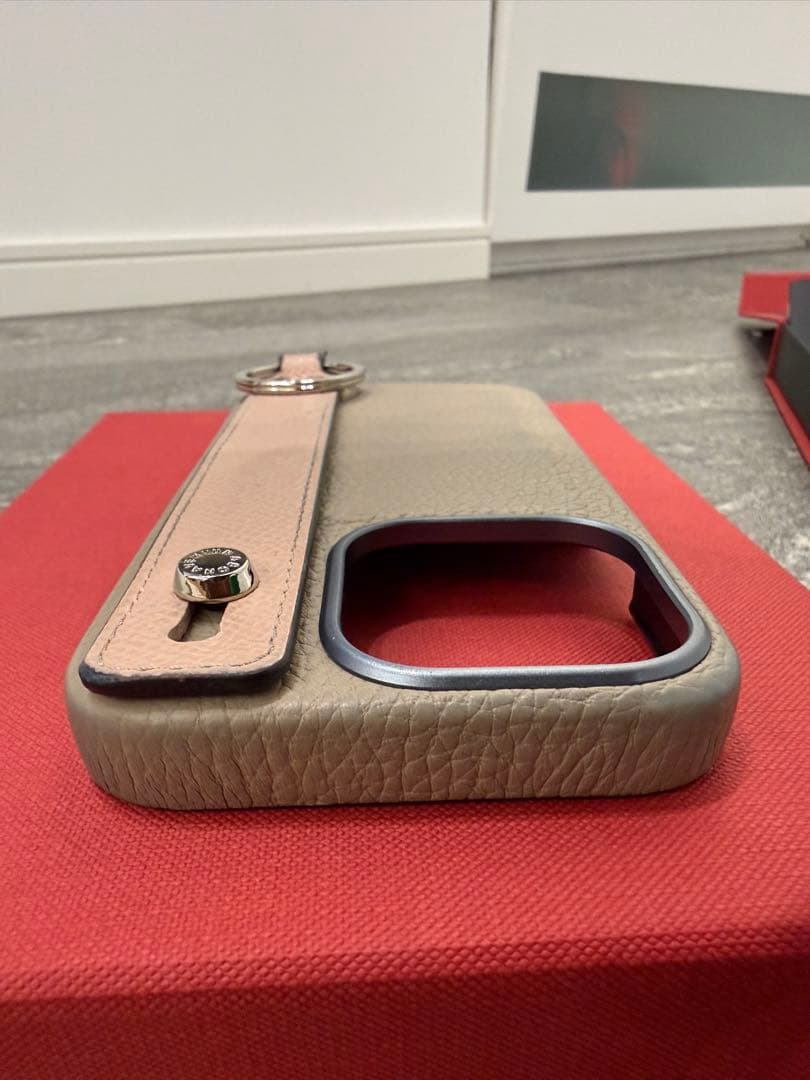 BONAVENTURA グレージュ × シェル iPhone15pro用ケース