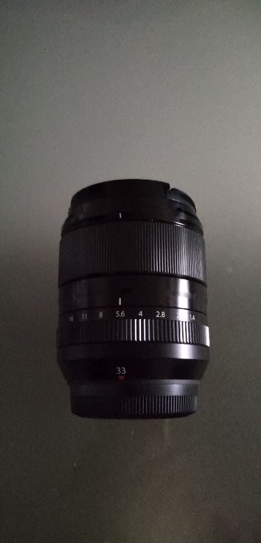 【未使用に近い】富士フイルム XF33mmF1.4 R LM WR
